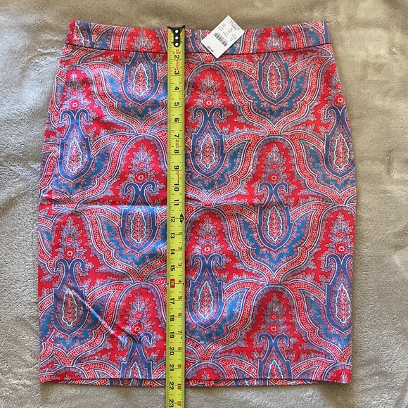 J Crew pencil skirt - Picture 7 of 8